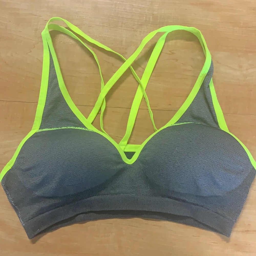 VS PINK Padded Sports Bra